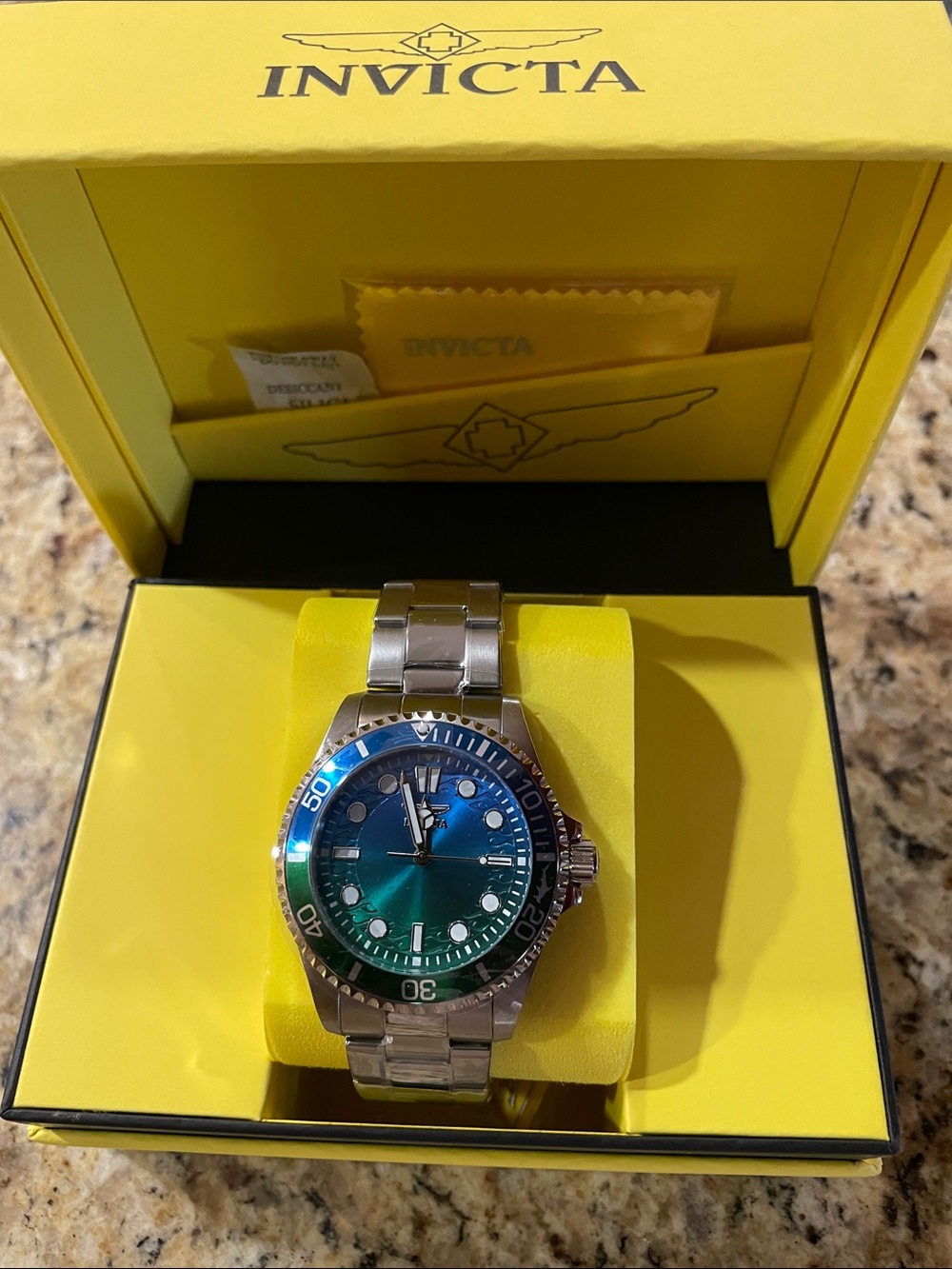 Invicta Pro Diver Stainless Steel Watch with Blue-Green Dial and Bezel